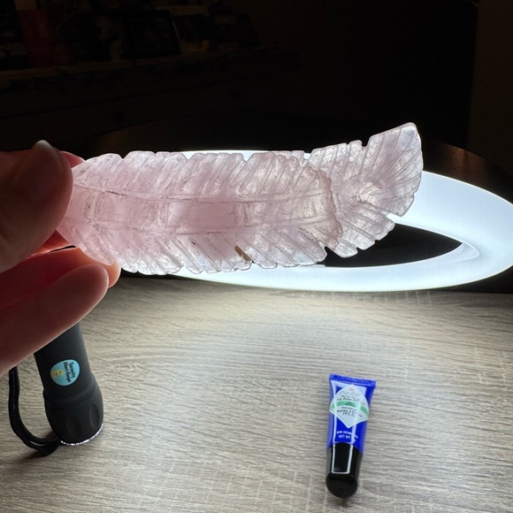 Pink Rose Quartz shaped Feather Crystal - Picture 2 of 2